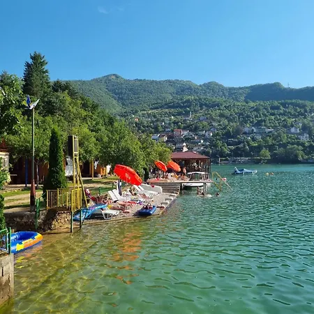 Wooden Lakefront 'miris Ljeta' * Jablanica