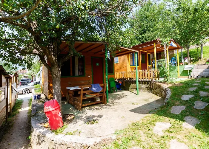 Wooden Lakefront Miris Ljeta *